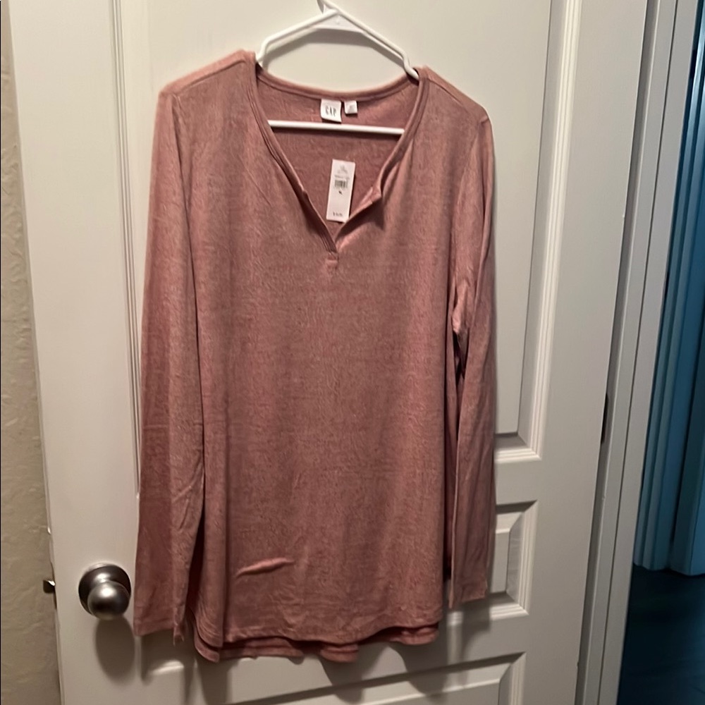 GAP Women's Pink Long Sleeve Top